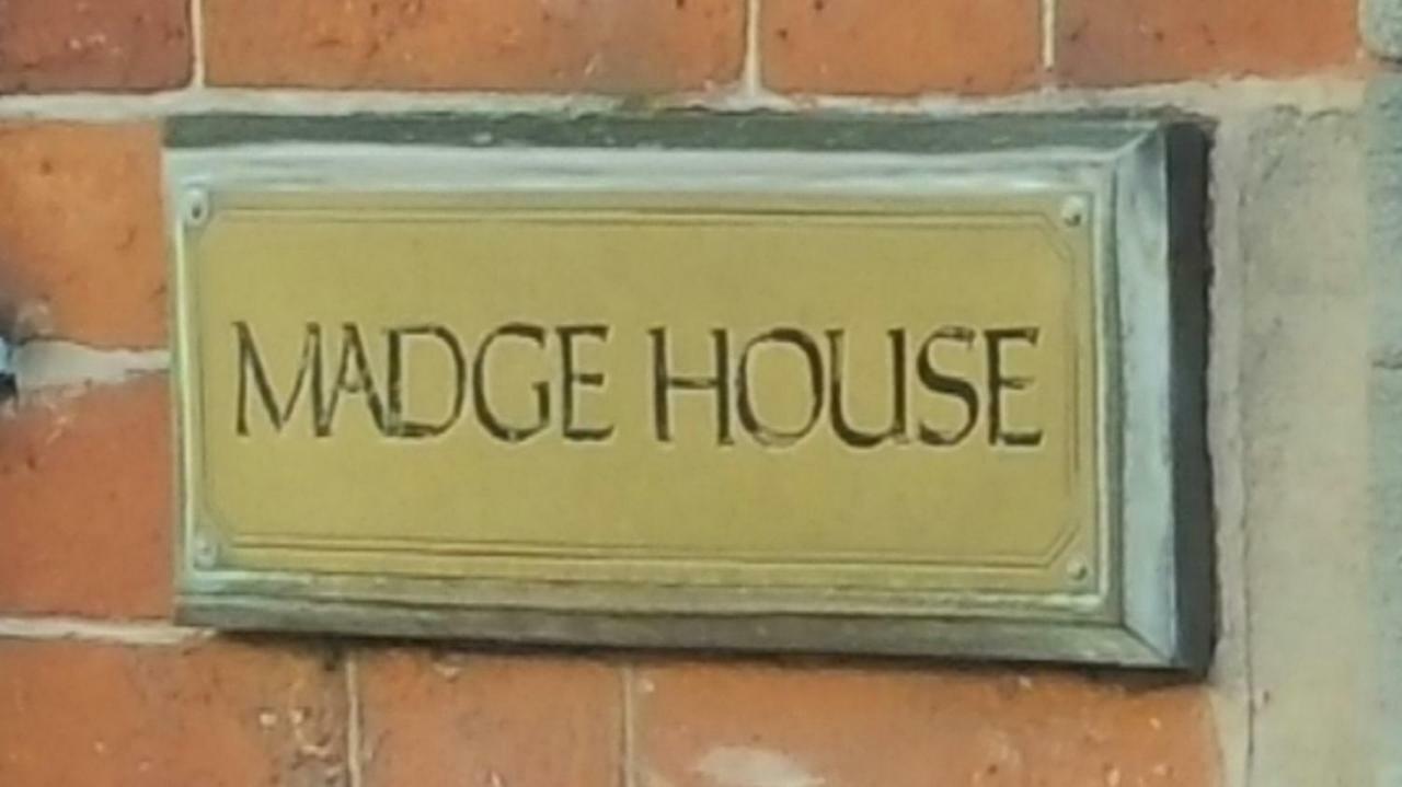 阿什伯恩Madge House Ashbourne公寓 外观 照片